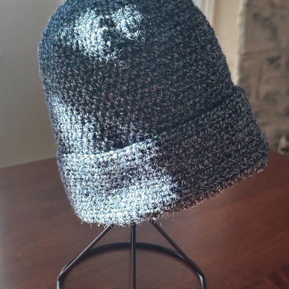 Beanie Hat for Adults Length: 23 cm Height: 25 cm. For Women and Men @guartinc - Picture 11 of 12